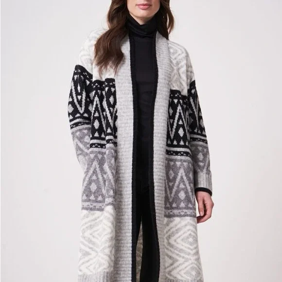 Repeat Luxury Geneva Cozy Black and Gray Patterned Women's Maxi Sweater